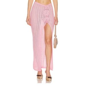 Stella Rosette Maxi Skirt in Pink
MAJORELLE